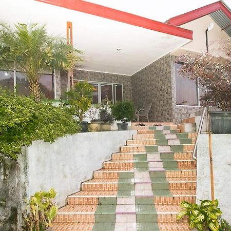 Villa Matahari Tawangmangu Powered By Cocotel Extérieur photo